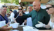 Edremit’te aşure hayırları başladı