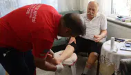 Maltepe'de Evde Sağlık Hizmetleri Devam Ediyor: Vatandaşlar İçin Önemli Destek