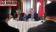 S-400 Füzeleri Konusunda BAE İle İlgili İddialara Yalanlama: Hulusi Akar'dan Çözüm Vaatleri!