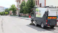 Pazaryolu'nda Çevre Dostu Vakumlu Yol Süpürme Aracı Hizmete Başladı