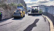 Kaşüstü ile Sancak Mahallelerini Birleştiren Yolda Asfalt Çalışması Tamamlandı