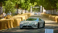 Lexus LFA Concept tanıtıldı Goodwood'da sürüş gerçekleştirdi