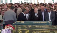 Olcay Baykal’ın cenazesinde dikkat çeken an: Özel ve Kılıçdaroğlu el sıkıştı