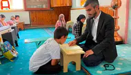Narman’da Yaz Kur’an Kurslarına Ziyaret: İlçe Müftüsü Kezgin Öğrencilerle Buluştu