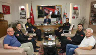 SoloTürk Ekibinden Arhavi Belediye Başkanı Turgay Ataselim’e Ziyaret