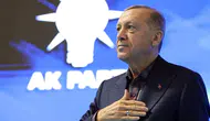 "AK Parti, 25 Yılda Milletine Hizmette Çeyrek Asrı Doldurdu! 24 TV'den Anlamlı Belgesel Yayınlanıyor"