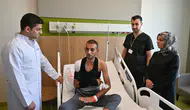 Gaziantep'te İşçi, Hasar Gören Omuz Kıkırdağını Dizinden Alınan Doku ile Yeniden Kazandı