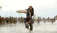 Karayip Korsanları geri dönüyor: Jack Sparrow bu sefer başrol değil, yan karakter!