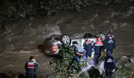 Yomra'da Otomobil Dereye Devrildi: Sürücü Hayatını Kaybetti