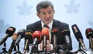 Ahmet Davutoğlu hakkında 'Cumhurbaşkanına hakaret' soruşturması