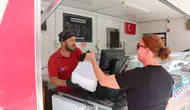 Halk Et Mobil Satış Tırı her gün farklı ilçede hizmet veriyor