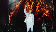 Özcan Deniz, Kayseri Kültür Yolu Festivali'nde Unutulmaz Bir Performansa İmza Attı!