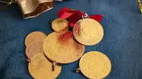 Altın Fiyatlarında Yeni Rekor: Yatırımcılar İçin Alım Satım Stratejileri! Gram, Çeyrek, Tam ve Cumhuriyet Altını Ne Kadar?