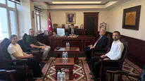 Arhavi'nin Gururu: Türkiye Birincisi Öğrenciden Kaymakam Çimşir'e Ziyaret