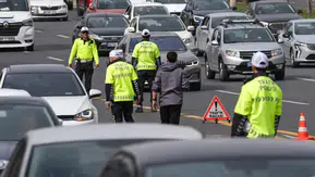 İstanbul'da geniş çaplı denetim: 333 bin kişi sorgulandı, 527 gözaltı, 1.2 milyon lira ceza kesildi!