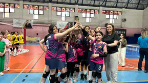 Erzurum'da Minik Sultanların Zirvesinde Saltuklu Spor A Takımı Yer Aldı