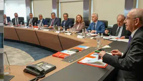 Kılıçdaroğlu, İstifaların Ardından Önemli MYK Toplantısı Gerçekleştirdi