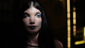 "Avatar" İlhamıyla Hayatını Değiştiren Genç Kadın, Cesurca Meydan Okudu!