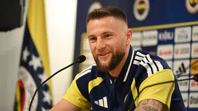 Skriniar'dan Ake'ye Yıldız İltifatı: Kendimi Güvende Hissediyorum