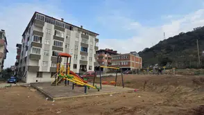 Arsin Belediyesi Fen İşleri Müdürlüğü İlçede Yoğun Çalışma Yürütüyor