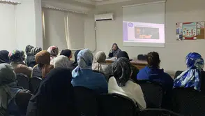 Araklı’da Kursiyerlere Alkol Bağımlılığı Farkındalık Semineri
