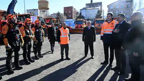 Erzurum’da Kış Koşullarına Karşı Önlemler Alındı: Kar ve Buzla Mücadele Sezonu Başladı!