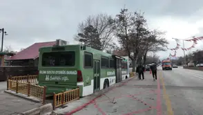 "Erzurum'da Yenilikçi 'Geri Dönüşüm Temalı Otobüs Durağı' Projesi Gündem Oldu"