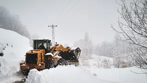 Rize’de 127 Köy Yolunda Kar Çalışması Sürüyor