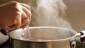Dikkat! Mutfaktaki Gizli Tehlike Akciğer Sağlığını Tehdit Ediyor!