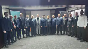 Osman Akyürek, Artvin Ticaret Borsası'nın başkanlığına yeniden seçildi!