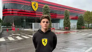 Ferrari'ye kabul edilen Türk pilot Alp Aksoy kimdir? Kaç yaşında?