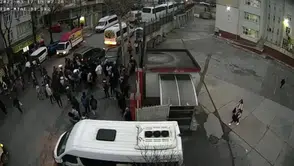 İstanbul Esenyurt'ta son dakika: Lisede kanlı bıçaklı kavga olayı nedir, ölü ya da yaralı var mı?