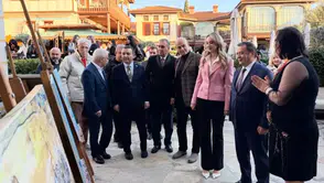 Antalya’da sanat ve teknolojinin dev buluşması