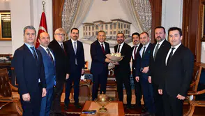 Trabzon Valiliği’nde Turizm Zirvesi: DOKOB’dan Vali Tahir Şahin’e Ziyaret