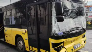 Fatih’te 3 İETT otobüsü çarpıştı