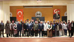 Vakfıkebir’de Trabzon’un Kayıp Yılları: Muhacirlik Oyunu Büyük İlgi Gördü