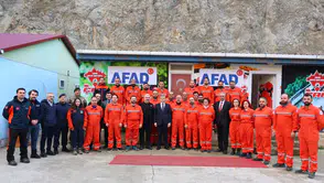 Artvin'de Çoruh Arama Kurtarma Ekibine AFAD Akreditasyon Sertifikası Töreni Düzenlendi