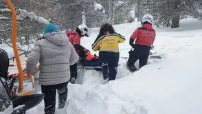 Sarıkamış Kayak Merkezi'nde Kaza: JAK Ekipleri Anında Yardıma Koştu!