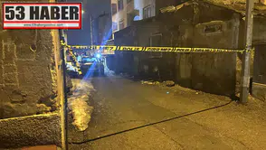 Erzurum'da boğazı kesilmiş erkek cesedi bulundu, polis inceleme başlattı.