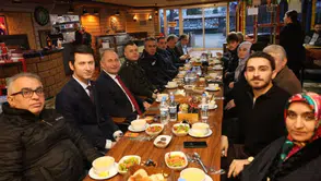 Arhavi’de 18 Mart Çanakkale Zaferi ve Şehitleri Anma Programı Duygusal Anlara Sahne Oldu