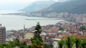 Rize’de 27 Mart 2026 Hava Durumu: Sağanak Yağış Bekleniyor, Sıcaklık 13 Dereceye Kadar Çıkacak