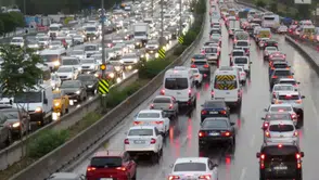 Bayram Trafiğinde Yoğunluk Artışı, Ağır Vasilere Kısıtlama Uygulanacak