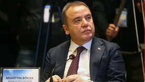 Antalya’da Rüşvet Soruşturması: Başkan Böcek’in Danışmanı Gözaltında