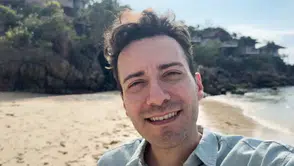 Enes Batur YouTube’a Rekor Dönüş Yaptı: Hayattayım Videosu 24 Saatte 10 Milyon İzlenme ve 6 Milyon TL Gelir Getirdi