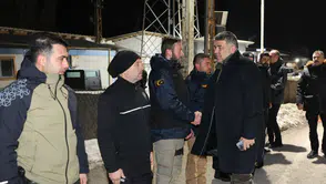 Erzurum Emniyet Müdürü Onur Karaburun, Aşkale Uygulama Noktasında Polislerle Sahur Yaptı