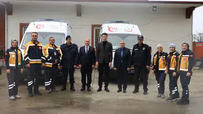 Arhavi’de Bayramda Anlamlı Ziyaretler: Protokolden Kurumlara ve Vatandaşlara Bayramlaşma