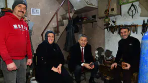 Trabzon Valisi Tahir Şahin’den Esnaf Ziyareti: Kunduracılar ve Kemeraltı’nda Yoğun İlgi