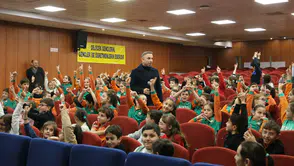 Kaymakam Ferhat Altay, Mesut Karaoğlu İlkokulu Öğrencileriyle Buluştu
