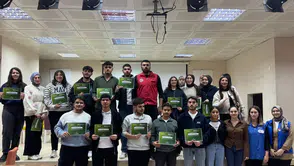 Bayburt’ta Bilgi Yarışması İl Finali Heyecanı: Gençler Kıyasıya Yarıştı