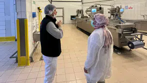 Trabzon’da Süt İşleme Tesisine Sıkı Denetim: Alo Gıda Şikâyeti Üzerine İnceleme Yapıldı